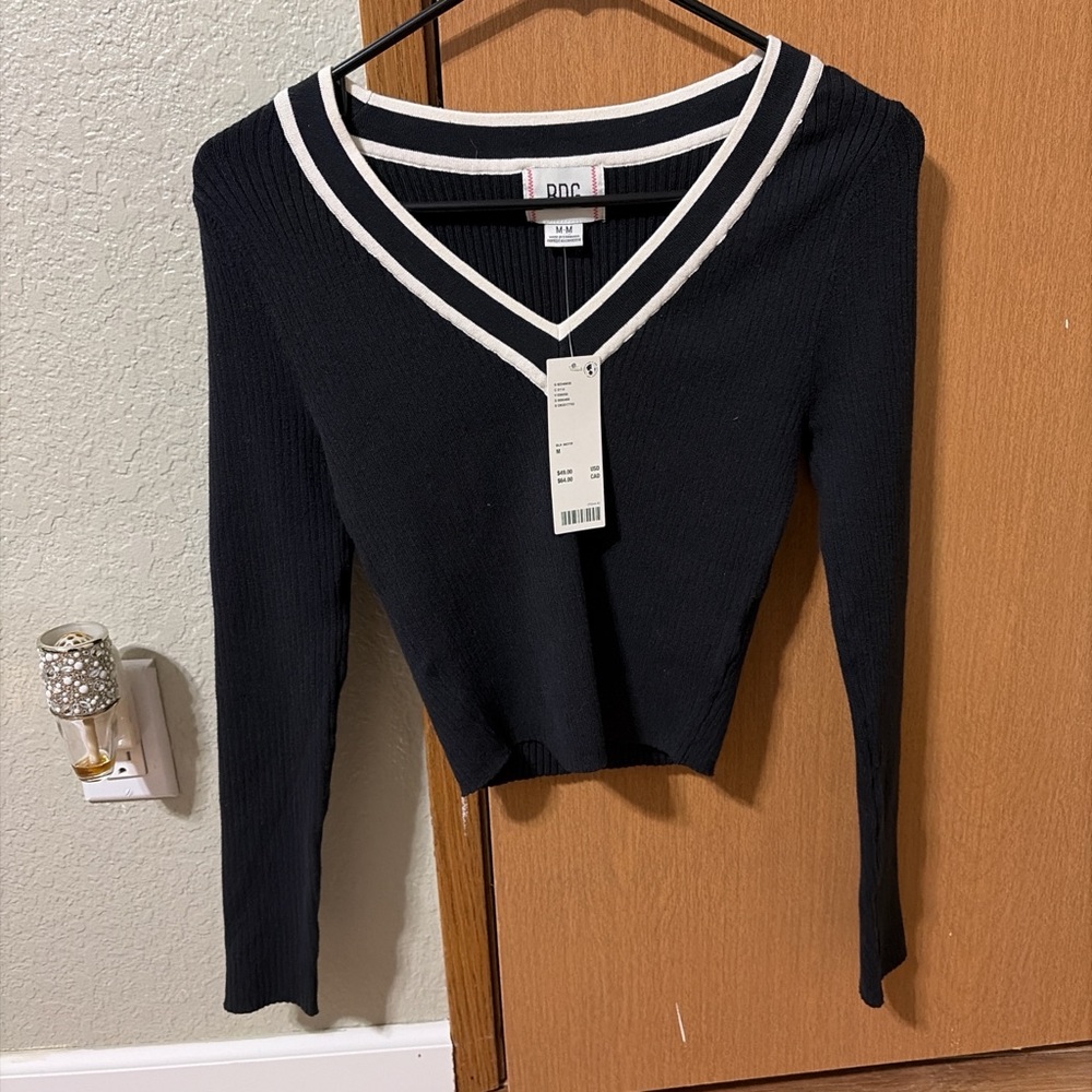 Urban Outfitters Black V-Neck Long Sleeve Top with White Trim